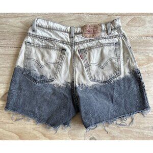 Urban Outfitters Urban Renewal LEVI'S 560 Recycled Remade Denim Jean Shorts W32